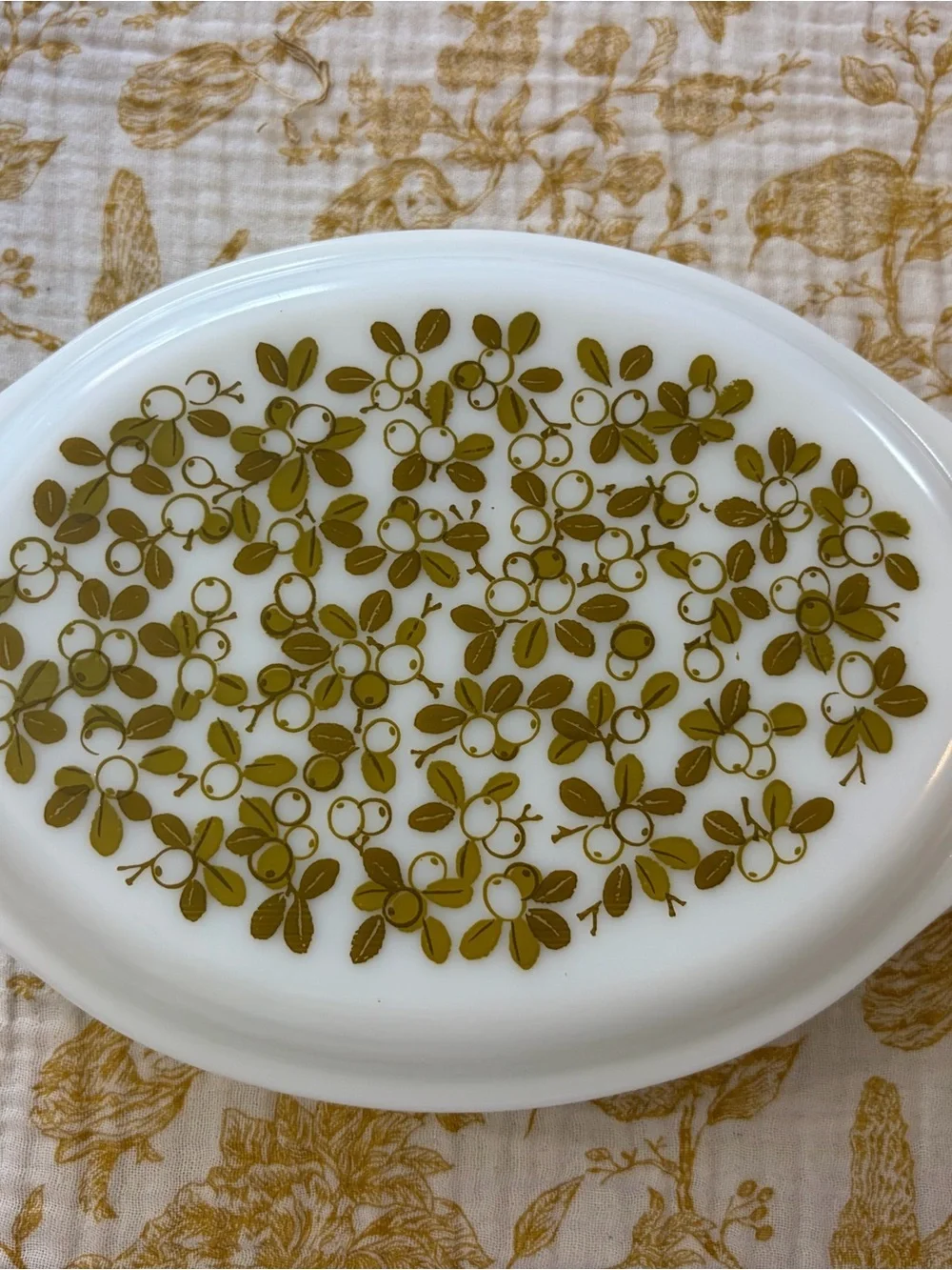 Pyrex Verde Divider Casserole Dish